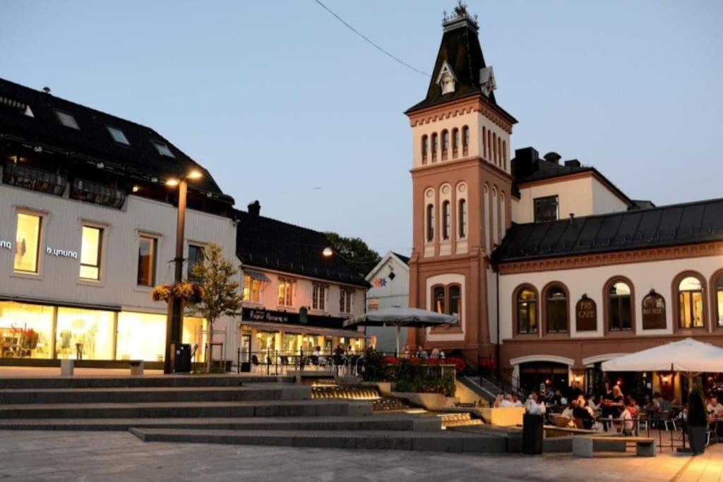 Sjarmerende Leilighet I Hjerte Av Tonsberg By Extérieur photo